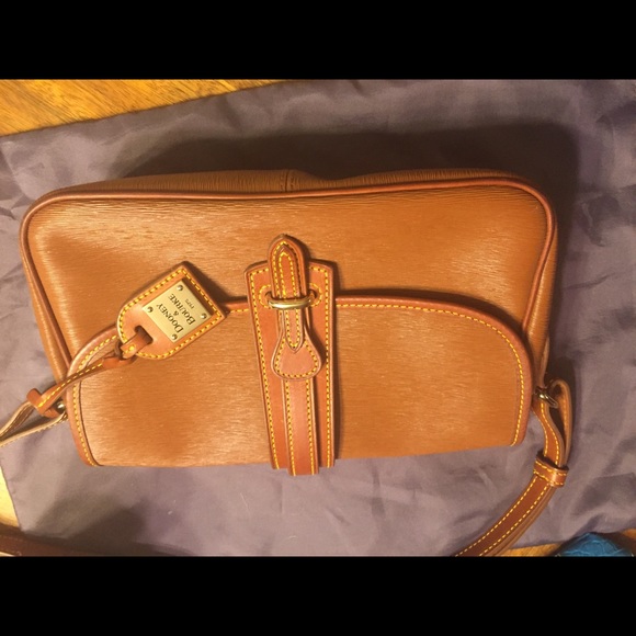 Dooney & Bourke Handbags - Dooney & Bourke purse.